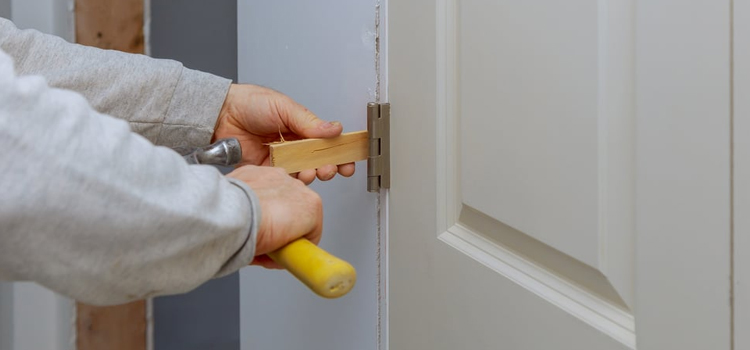 fiberglass entry door repair in Holtville