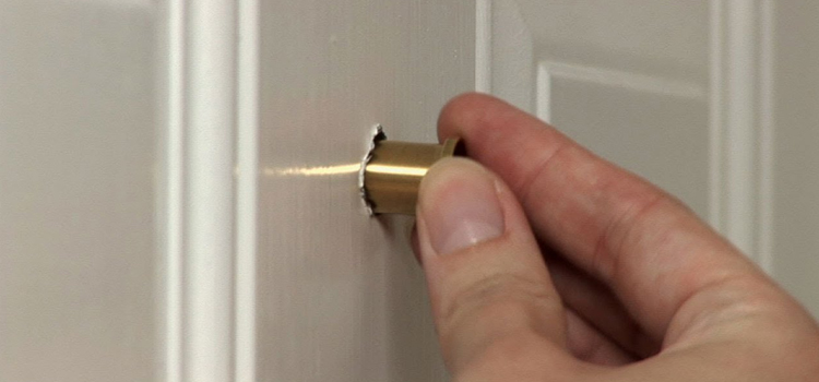 peephole door repair in Holtville